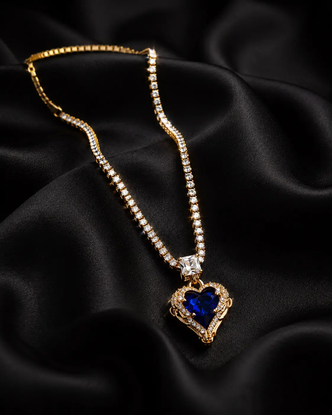 Sariora Royal Blue Heart Gold  Kolye